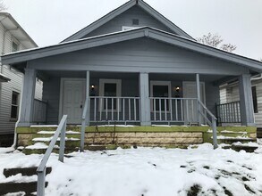 Building Photo - 1022 S Churchman Ave
