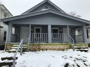 Building Photo - 1022 S Churchman Ave