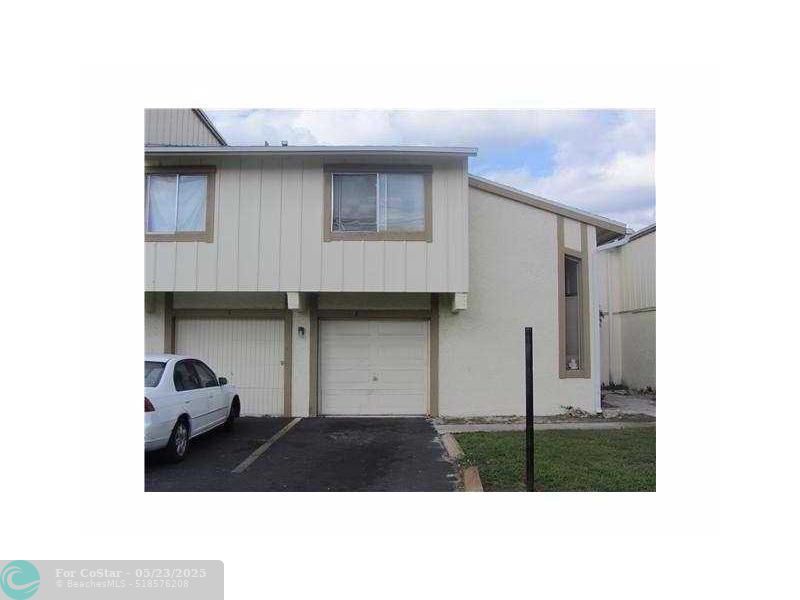 Primary Photo - 2222 NW 59th Wy