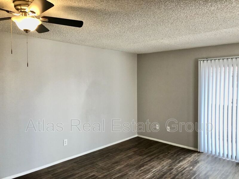 Building Photo - 645 W Rio Salado Pkwy