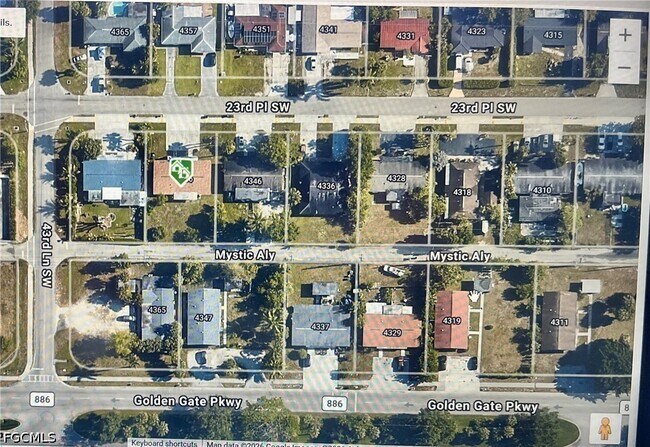 Foto del edificio - 4356 23rd Pl SW