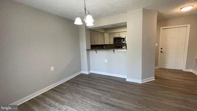 Foto del edificio - 11154 Summers Cove