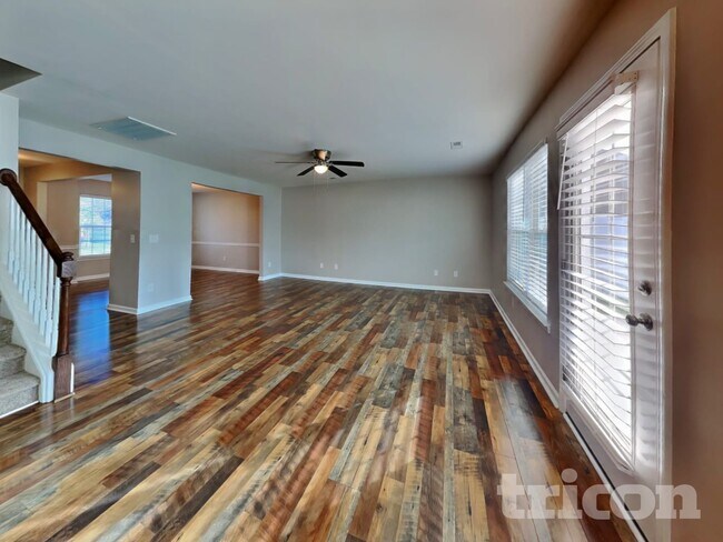 Foto del edificio - 5750 Misty Meadows Ct