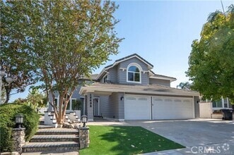 Building Photo - 13455 Montserrat Ct