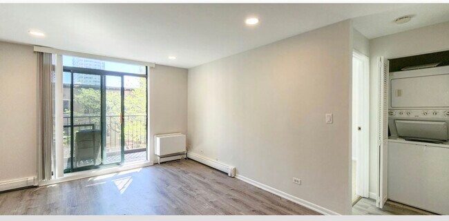 Foto del edificio - 3900 N Pine Grove Ave