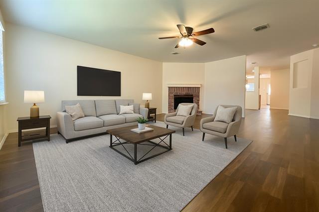 Building Photo - 12935 Balez Dr