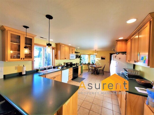 Foto del edificio - One-of-a-kind Property Available Soon!