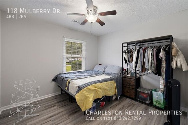 Building Photo - 118 Mulberry Dr