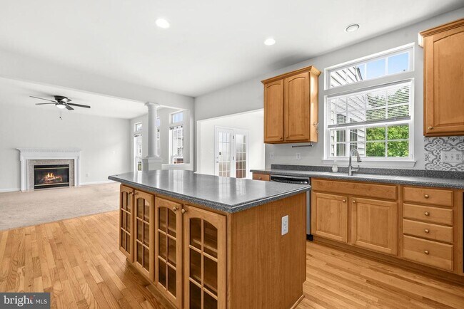 Building Photo - 5407 Silver Maple Ln