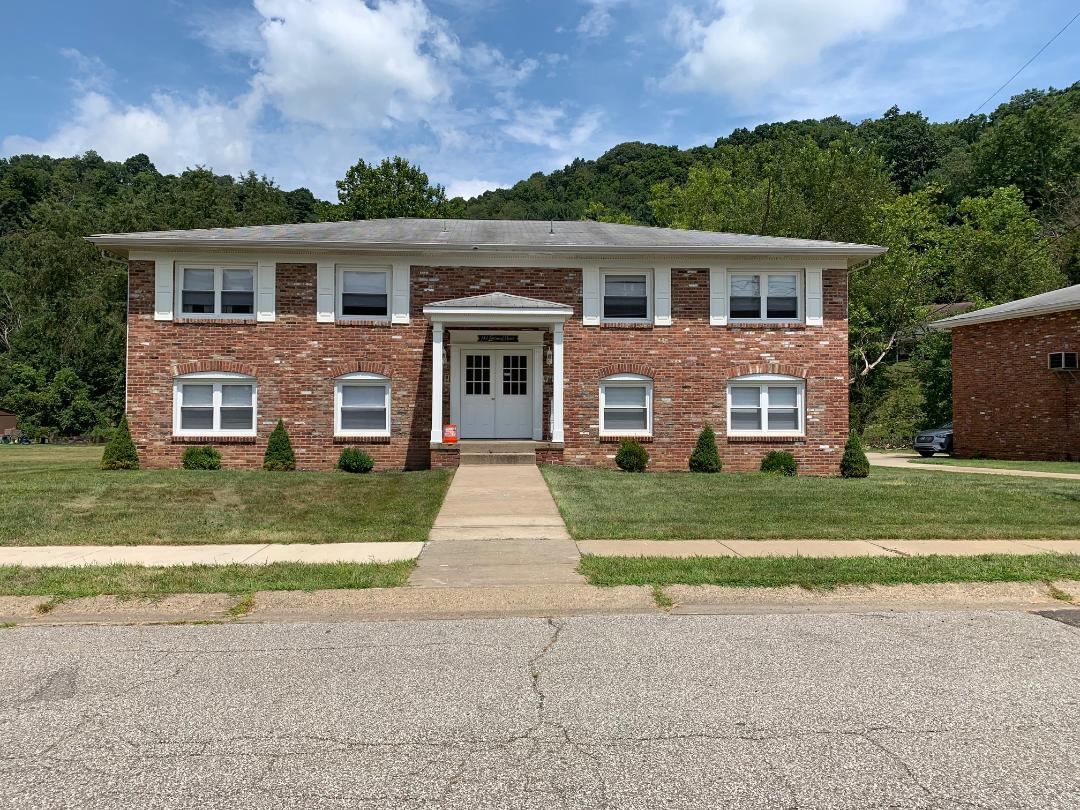 Building Photo - 144 Lynwood Manor