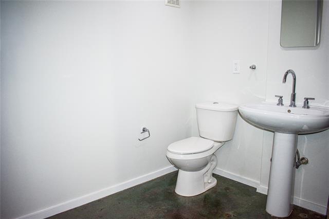 Foto del edificio - 3110 Thomas Ave