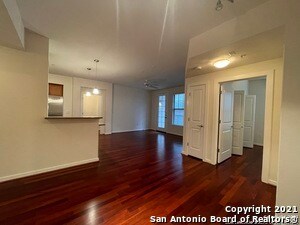 Building Photo - 7342 Oak Manor Dr