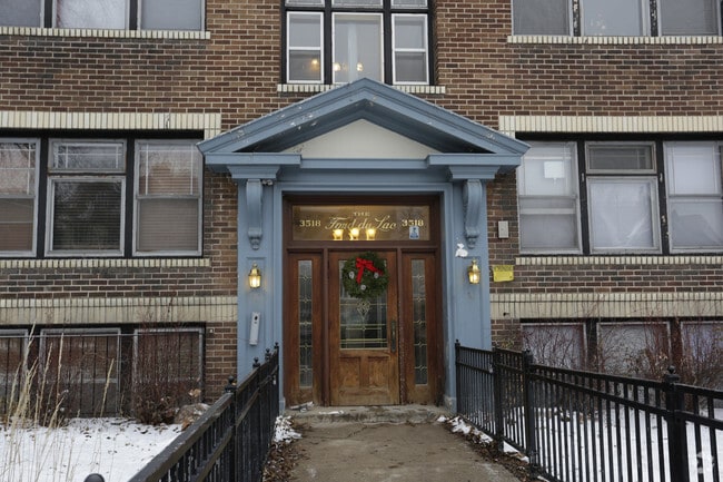 Building Photo - Nicollet Ave
