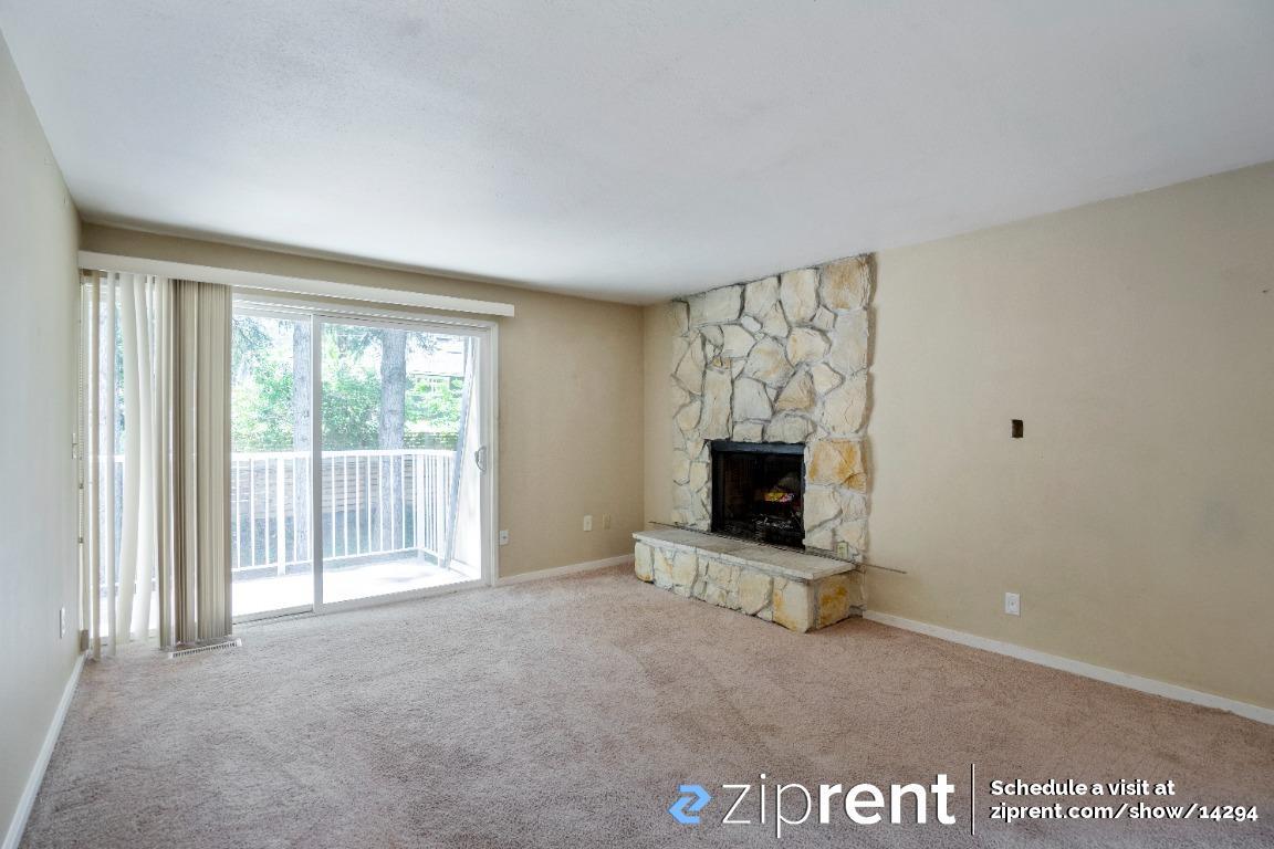 Primary Photo - 9807 NE 124th St