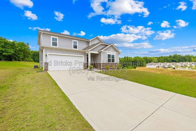 Foto del edificio - 3432 Bluff Hill Lane