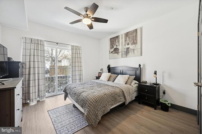 Foto del edificio - 124 Levering St