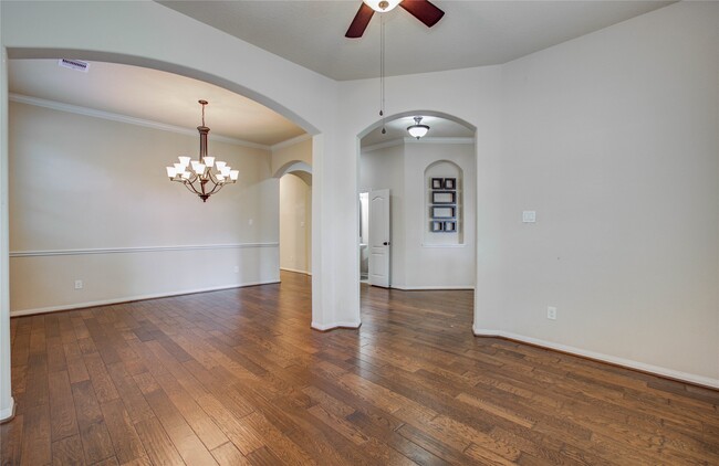 Building Photo - 8215 Laughing Falcon Trail