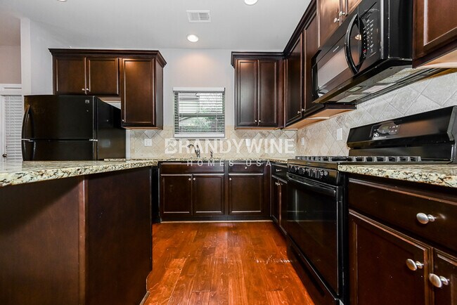 Building Photo - COMING SOON ....One half month FREE RENT!!...