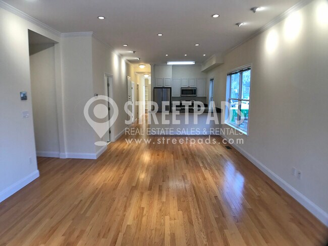 Foto del edificio - 15 Langdon St