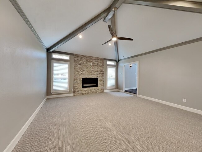 Foto del edificio - 7613 Waasland Dr