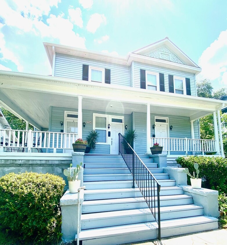 Exterior (This is unit A). - 2234 Central Ave