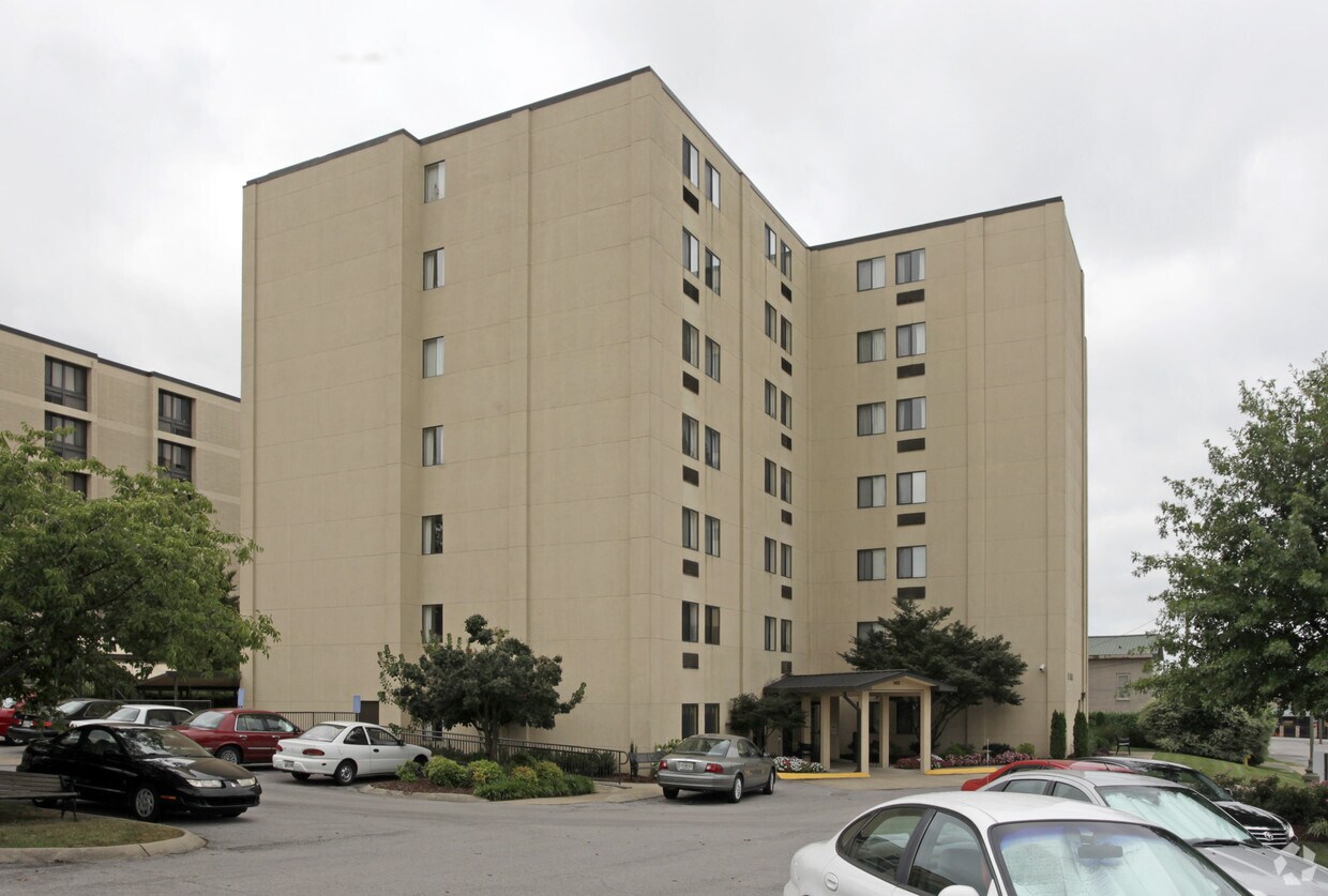 The Manor Apartments in Gallatin, TN