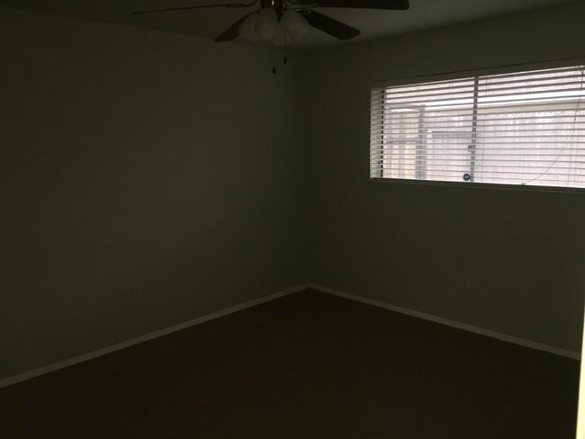 Foto del edificio - 1515 Silverpines Rd