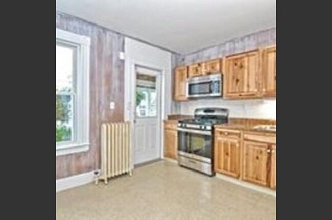 Foto del edificio - 25R Saunders St