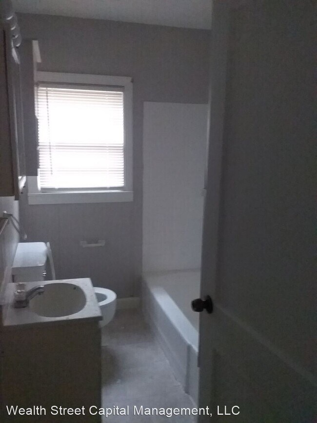 Foto del edificio - 3 br, 1 bath House - 5749 Alabama Ave