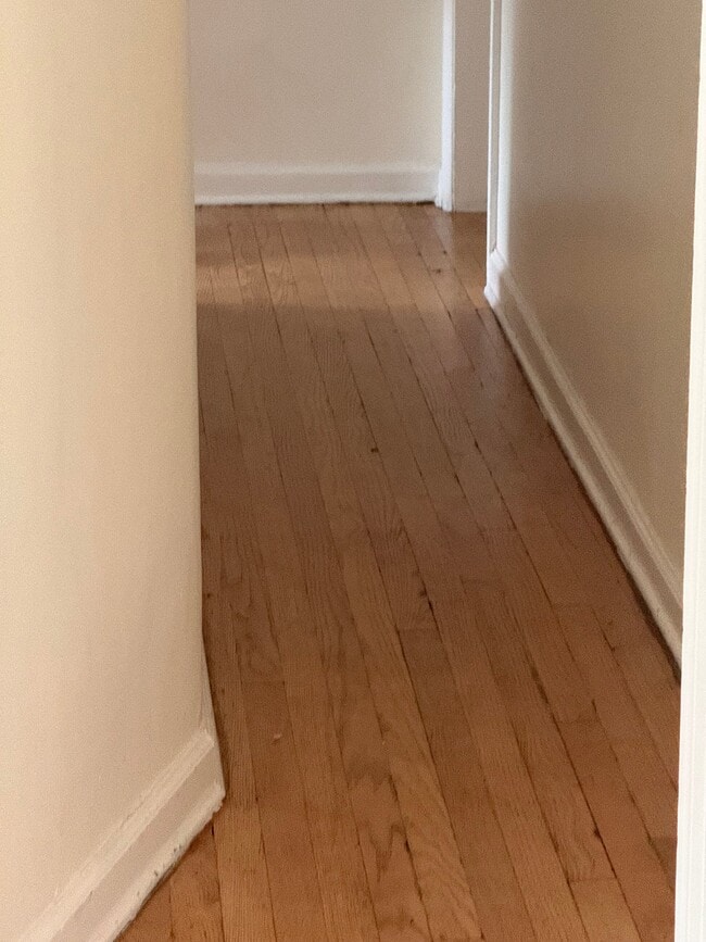 Photo - 127 Belknap Ave (Yonkers, NY) Apartment
