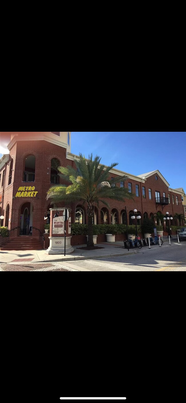 Foto del edificio - 1810 E Palm Ave