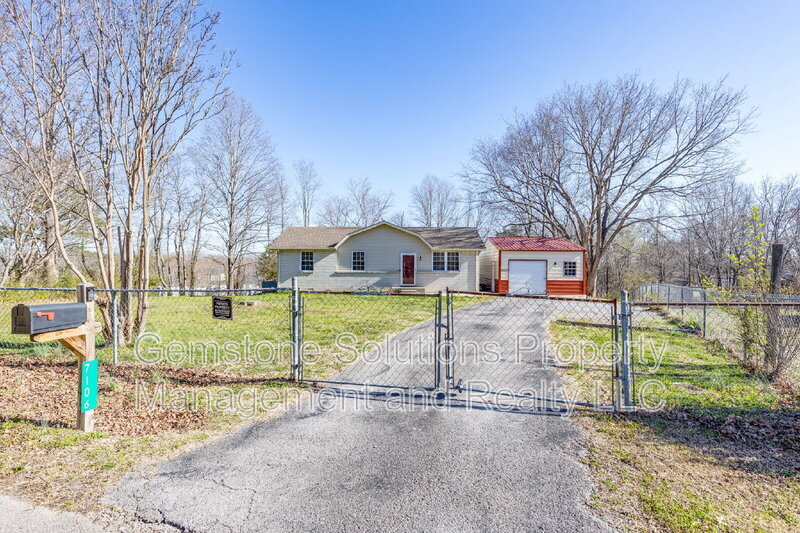 Primary Photo - 7106 Birchbark Ct