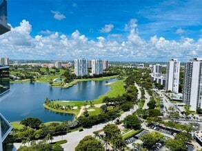 Building Photo - 20281 E Country Club Dr