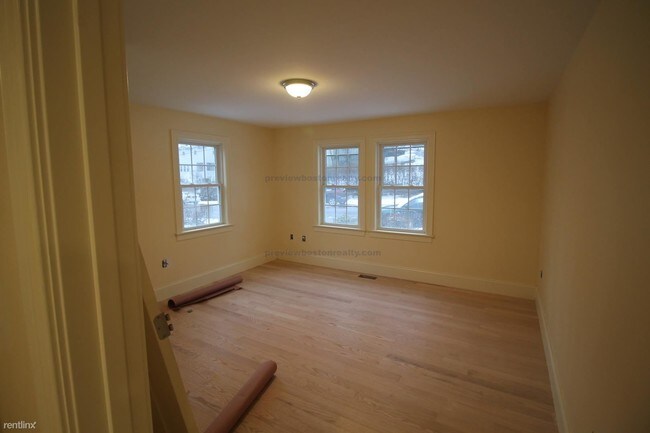 Building Photo - 35 Nonantum St