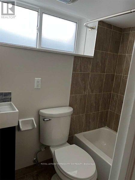 Building Photo - 360 East Ave