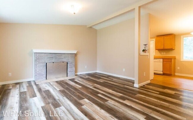 Building Photo - 4 br, 2 bath House - 20127 12th Place S