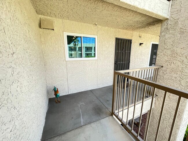 Foto del edificio - 7474 E Earll Dr