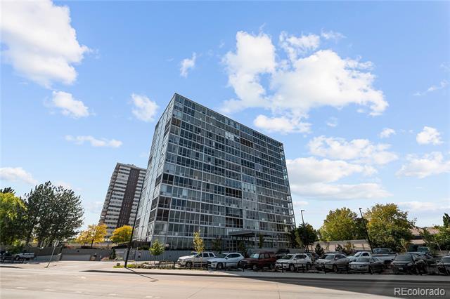 Building Photo - 3100 Cherry Creek S Dr