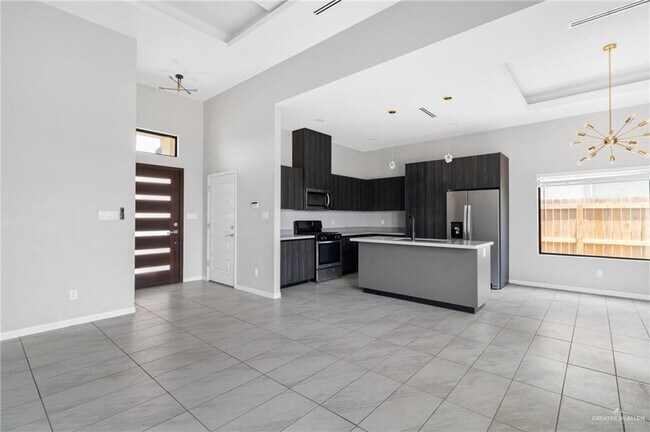 Building Photo - 2626 Garman St