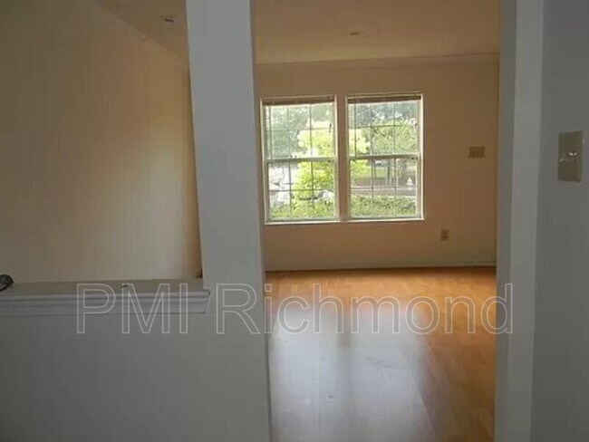 Building Photo - 10713 Berman ct