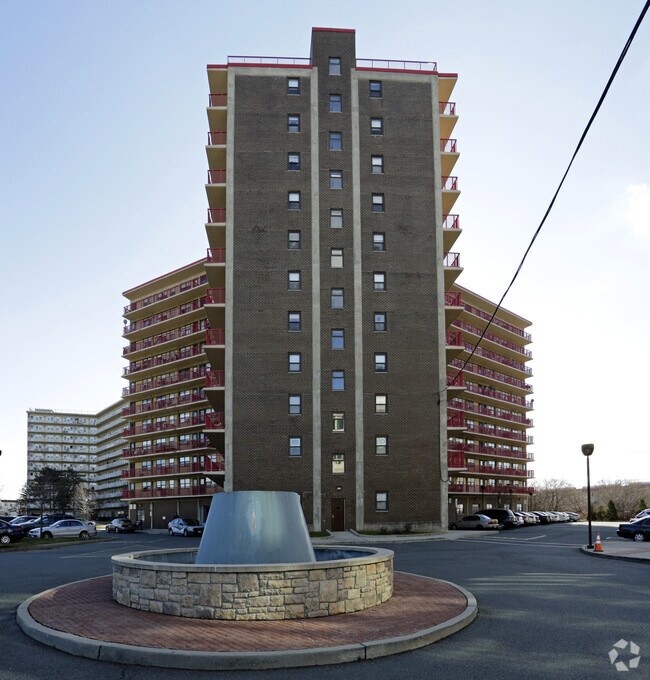 Foto del edificio - Post Road Gardens