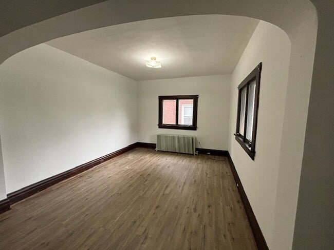 Building Photo - Arnheiter IRAR Trust FBO, Brett Arnheiter,...