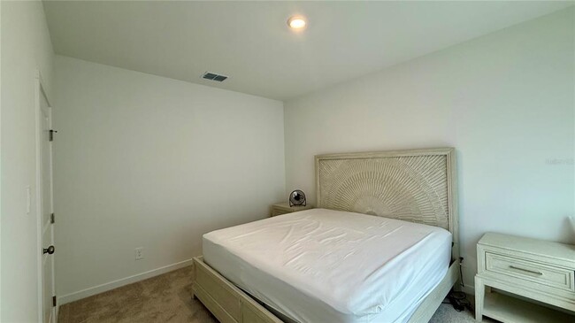 Building Photo - 5515 Guava Ct
