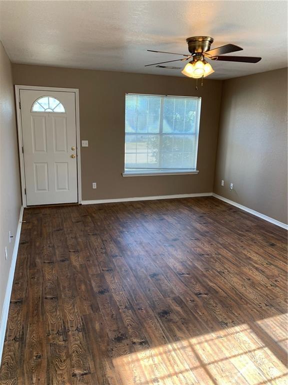 Building Photo - 171 Killdeer Dr