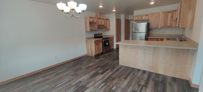 Building Photo - 146