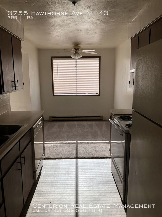 Foto del edificio - 3755 Hawthorne Ave NE