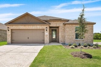 Building Photo - 2032 Brentwood Dr
