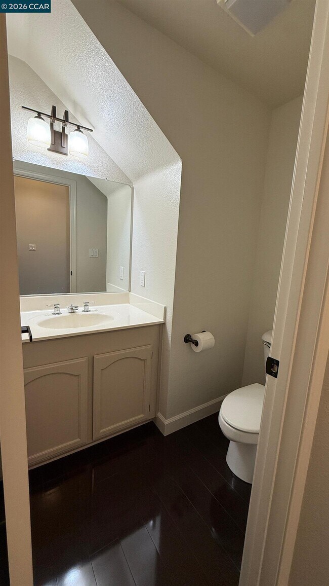 Foto del edificio - 1398 Shell Ln