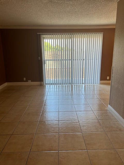 Building Photo - 3591 Quail Lakes Dr