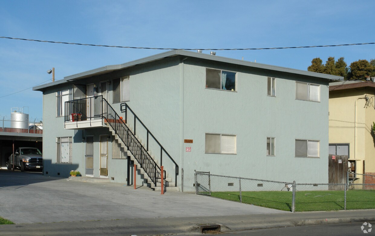Foto principal - 47-57 Jose Figueres Ave